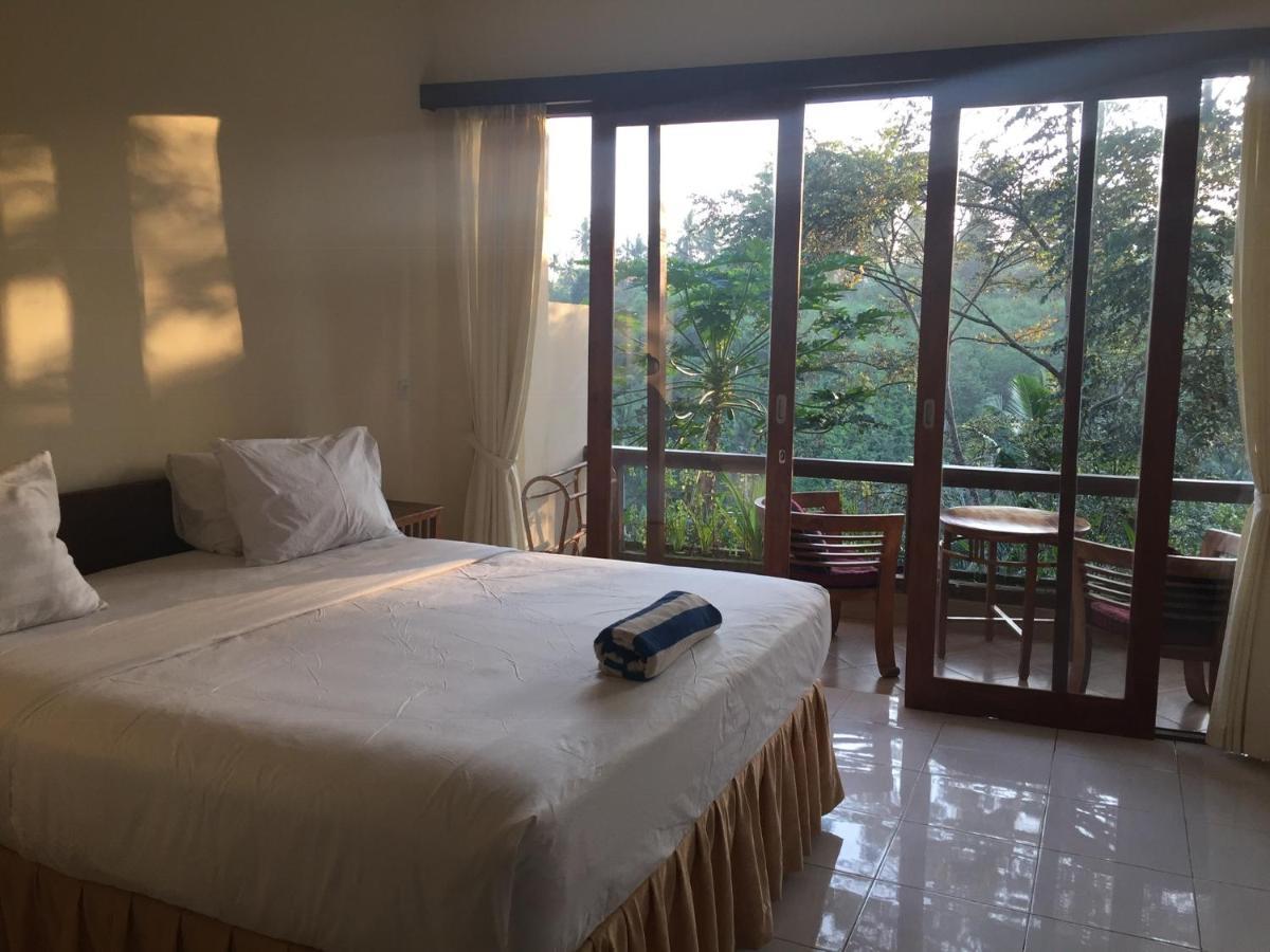 D'Tepi Ubud House Exterior foto